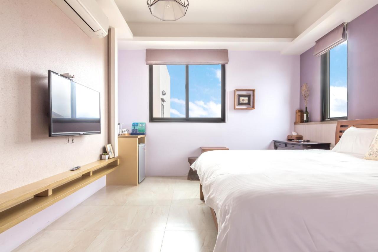 จงชาน บิวดิ้ง เบด แอนด์ เบรคฟาสต์ Apartment เมืองฮวาเหลียน ภายนอก รูปภาพ