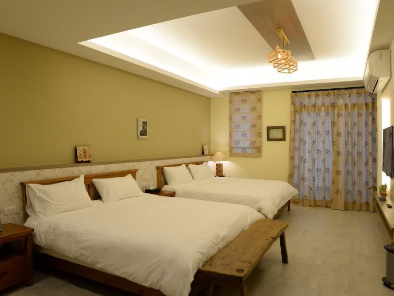 จงชาน บิวดิ้ง เบด แอนด์ เบรคฟาสต์ Apartment เมืองฮวาเหลียน ภายนอก รูปภาพ