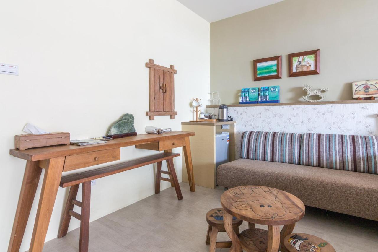 จงชาน บิวดิ้ง เบด แอนด์ เบรคฟาสต์ Apartment เมืองฮวาเหลียน ภายนอก รูปภาพ