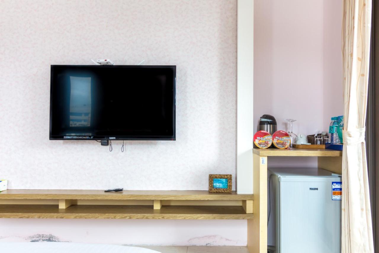 จงชาน บิวดิ้ง เบด แอนด์ เบรคฟาสต์ Apartment เมืองฮวาเหลียน ภายนอก รูปภาพ